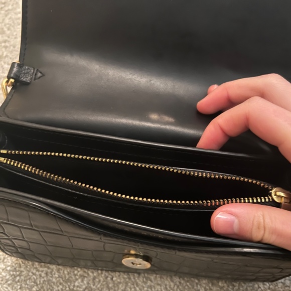 Tory Burch New York Shoulder Bag - Picture 3 of 5